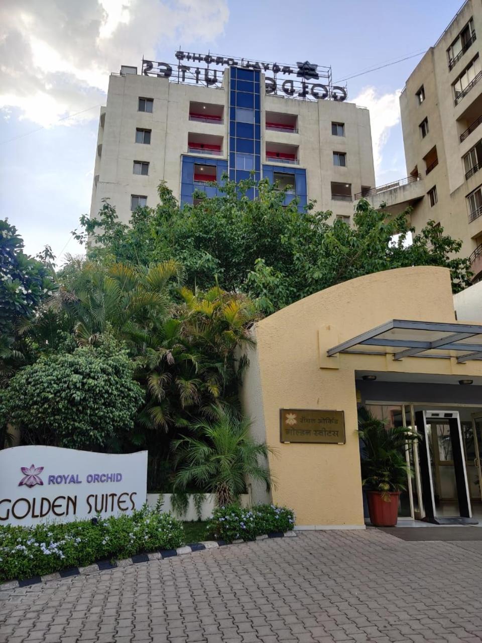 Royal Orchid Golden Suites Pune Exterior foto